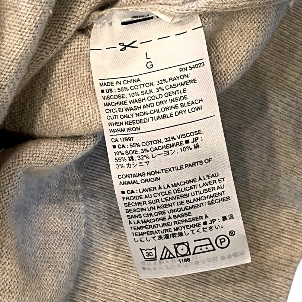 Banana Republic Men's Tan V-neck Silk Cashmere Blend Sweater Size Large Preppy - Picture 6 of 9